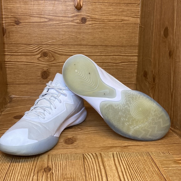 Nike 2020 Precision 4 'White Ice' men US 13 in EUC lots of sole life ๐ฝ๐ฏ๐ฅ๐ฅโค๏ธ - Picture 8 of 11